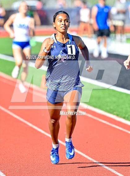 Thumbnail 3 in Pirate Booty Invitational (800 Meter) photogallery.