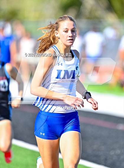 Thumbnail 2 in Pirate Booty Invitational (800 Meter) photogallery.