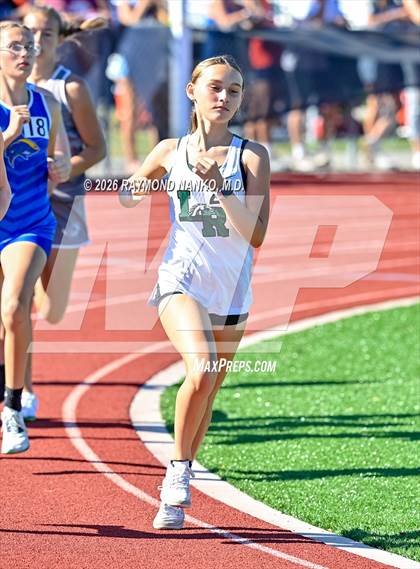 Thumbnail 1 in Pirate Booty Invitational (800 Meter) photogallery.