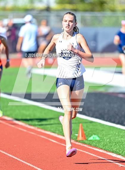 Thumbnail 2 in Pirate Booty Invitational (800 Meter) photogallery.