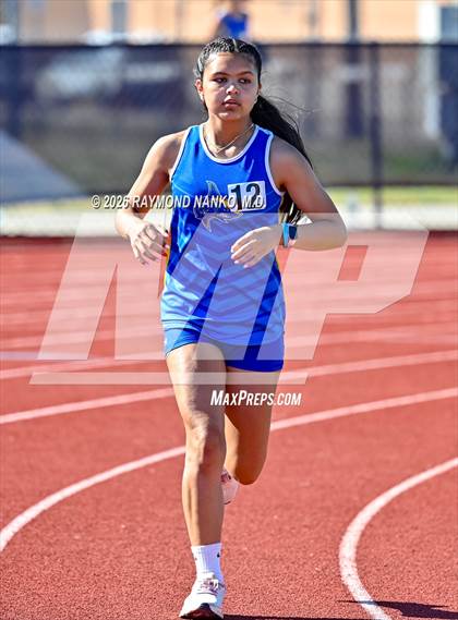 Thumbnail 1 in Pirate Booty Invitational (800 Meter) photogallery.