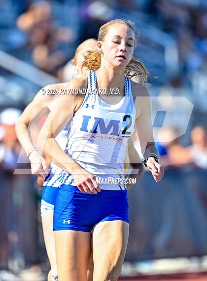Thumbnail 2 in Pirate Booty Invitational (800 Meter) photogallery.