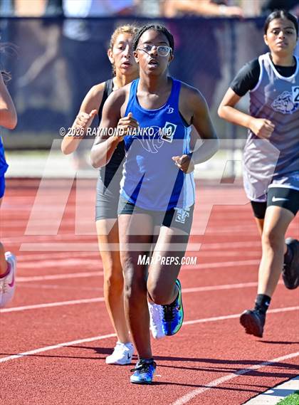 Thumbnail 2 in Pirate Booty Invitational (800 Meter) photogallery.