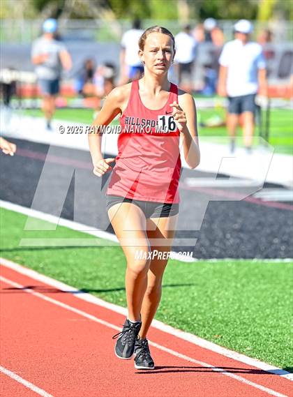 Thumbnail 3 in Pirate Booty Invitational (800 Meter) photogallery.