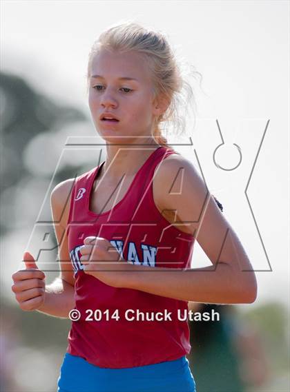 Thumbnail 3 in Dos Pueblos Invitational (Girls Races) photogallery.