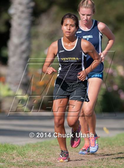 Thumbnail 2 in Dos Pueblos Invitational (Girls Races) photogallery.