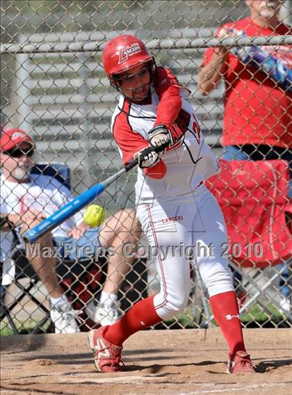 Thumbnail 2 in Lakewood vs Warren (Kiwanis Showtime Tournament) photogallery.