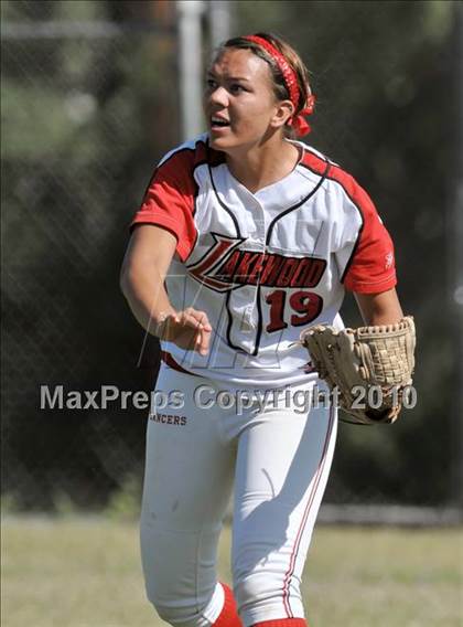 Thumbnail 1 in Lakewood vs Warren (Kiwanis Showtime Tournament) photogallery.