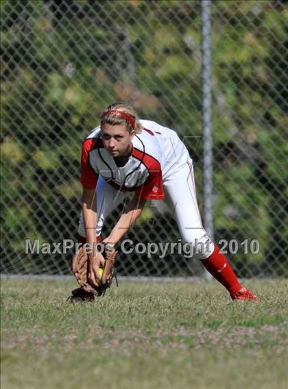 Thumbnail 1 in Lakewood vs Warren (Kiwanis Showtime Tournament) photogallery.