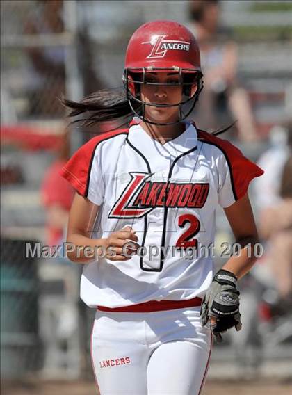 Thumbnail 1 in Lakewood vs Warren (Kiwanis Showtime Tournament) photogallery.