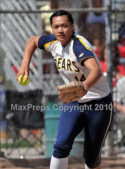 Thumbnail 1 in Lakewood vs Warren (Kiwanis Showtime Tournament) photogallery.