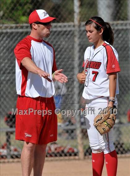 Thumbnail 1 in Lakewood vs Warren (Kiwanis Showtime Tournament) photogallery.