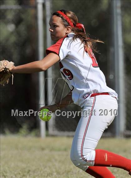 Thumbnail 1 in Lakewood vs Warren (Kiwanis Showtime Tournament) photogallery.