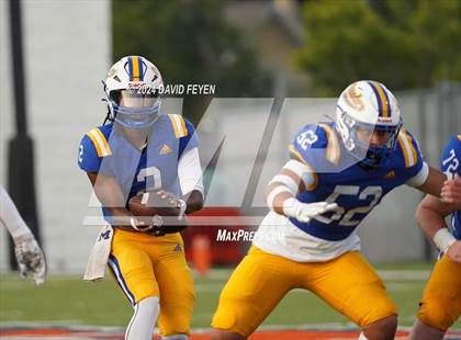Thumbnail 3 in Waukesha North @ Catholic Memorial photogallery.