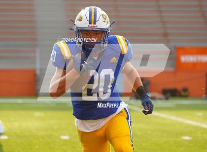Thumbnail 2 in Waukesha North @ Catholic Memorial photogallery.