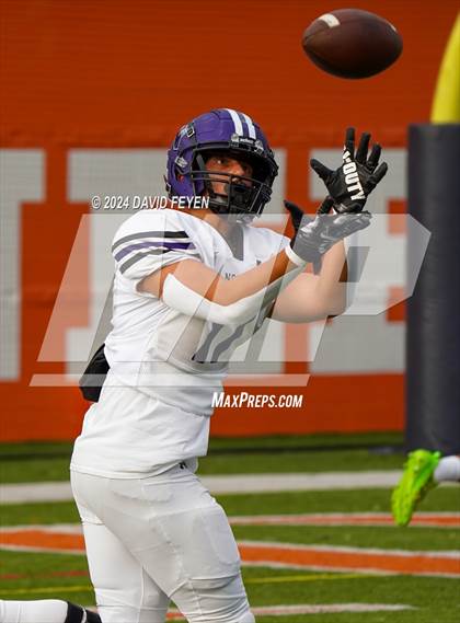 Thumbnail 1 in Waukesha North @ Catholic Memorial photogallery.