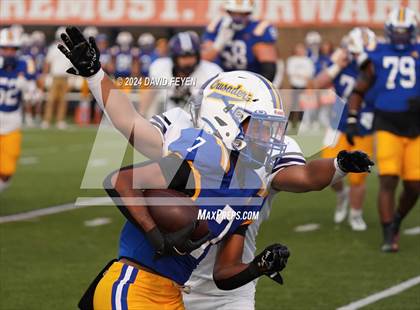 Thumbnail 3 in Waukesha North @ Catholic Memorial photogallery.