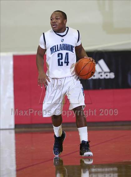 Thumbnail 3 in St. Anthony vs. Bellarmine Prep (MaxPreps Holiday Classic) photogallery.
