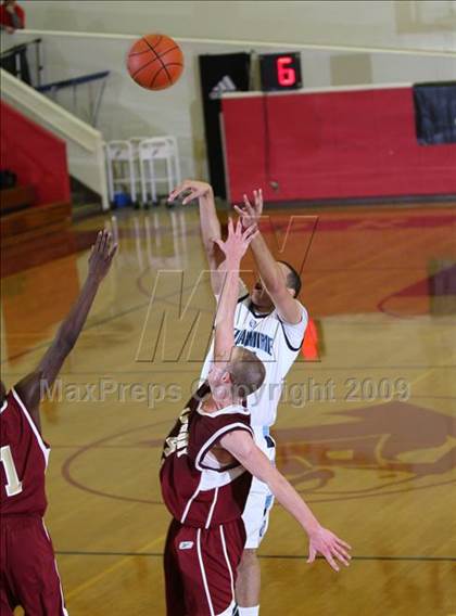 Thumbnail 2 in St. Anthony vs. Bellarmine Prep (MaxPreps Holiday Classic) photogallery.