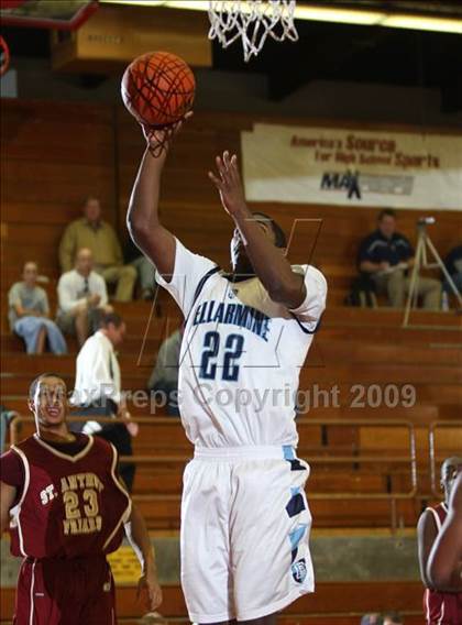 Thumbnail 1 in St. Anthony vs. Bellarmine Prep (MaxPreps Holiday Classic) photogallery.
