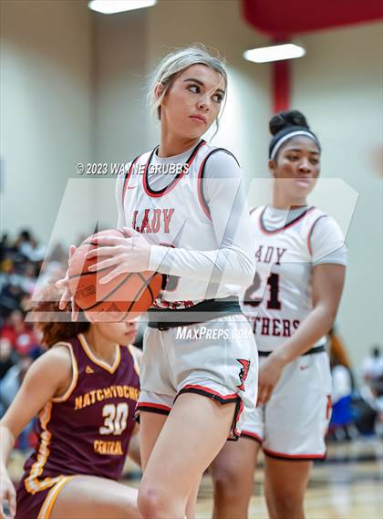 Thumbnail 3 in Natchitoches Central @ Parkway photogallery.