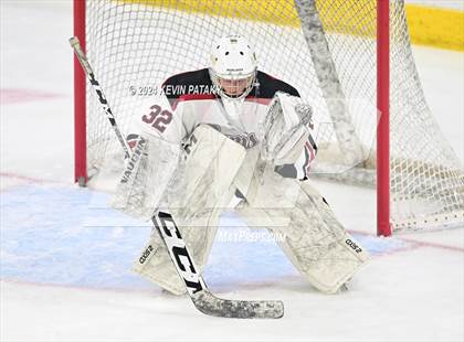 Thumbnail 2 in Notre Dame vs. New Canaan (CIAC DI Final) photogallery.