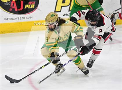 Thumbnail 2 in Notre Dame vs. New Canaan (CIAC DI Final) photogallery.
