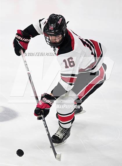 Thumbnail 3 in Notre Dame vs. New Canaan (CIAC DI Final) photogallery.