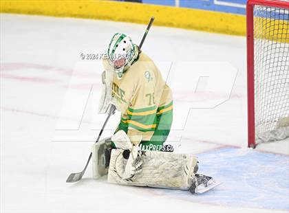 Thumbnail 2 in Notre Dame vs. New Canaan (CIAC DI Final) photogallery.