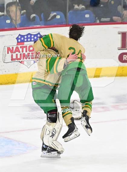 Thumbnail 2 in Notre Dame vs. New Canaan (CIAC DI Final) photogallery.