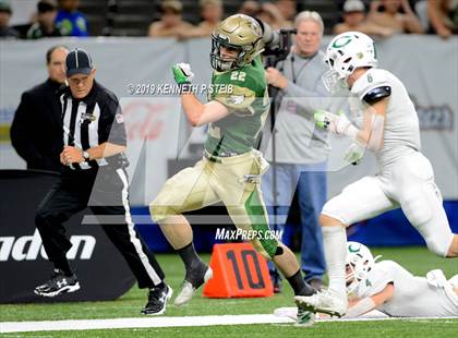 Thumbnail 3 in Catholic of Pointe Coupee vs. Ouachita Christian (LHSAA Division IV Final)  photogallery.