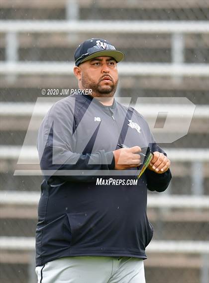 Thumbnail 3 in Lockhart vs. Winn (AISD Tournament) photogallery.