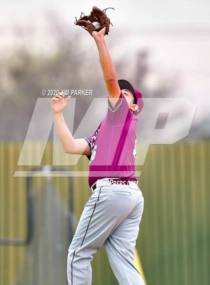 Thumbnail 2 in Lockhart vs. Winn (AISD Tournament) photogallery.