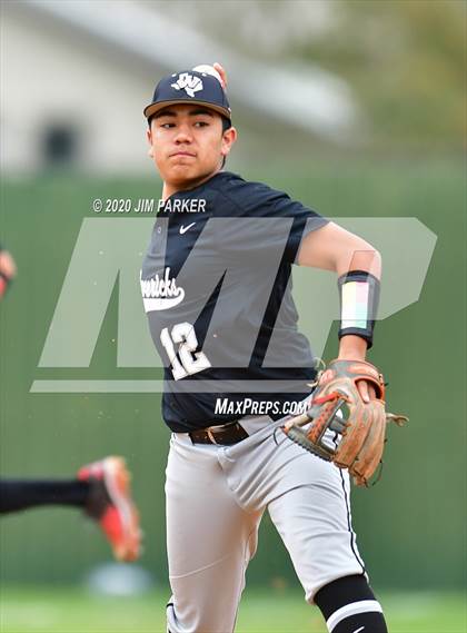 Thumbnail 1 in Lockhart vs. Winn (AISD Tournament) photogallery.