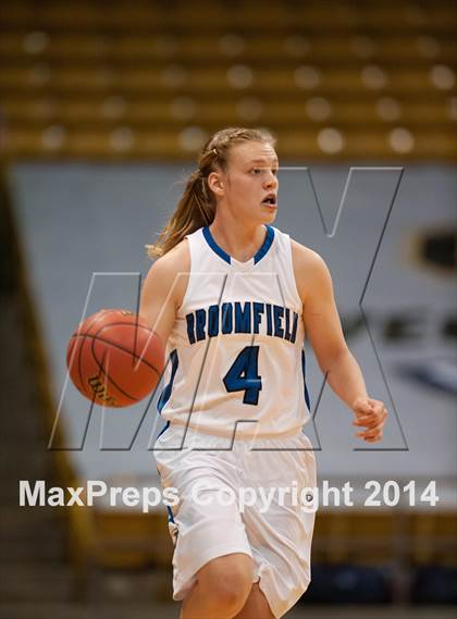 Thumbnail 2 in Valor Christian vs. Broomfield (CHSAA 4A Semifinal) photogallery.