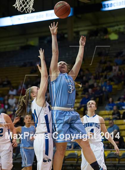 Thumbnail 3 in Valor Christian vs. Broomfield (CHSAA 4A Semifinal) photogallery.