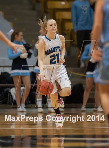Thumbnail 3 in Valor Christian vs. Broomfield (CHSAA 4A Semifinal) photogallery.