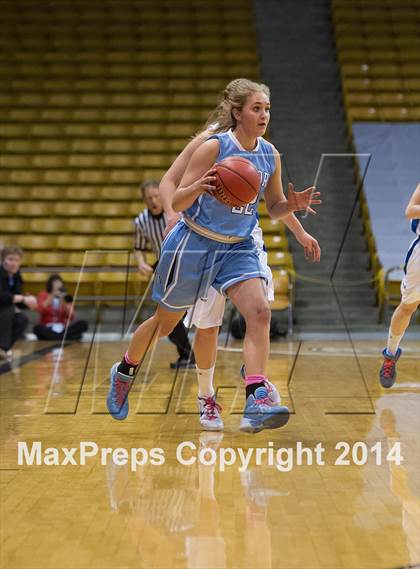 Thumbnail 2 in Valor Christian vs. Broomfield (CHSAA 4A Semifinal) photogallery.