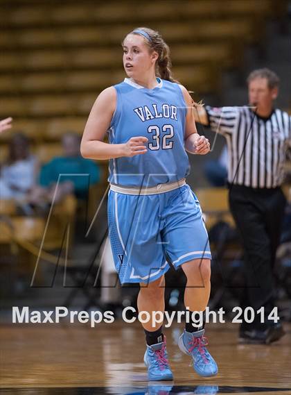 Thumbnail 2 in Valor Christian vs. Broomfield (CHSAA 4A Semifinal) photogallery.