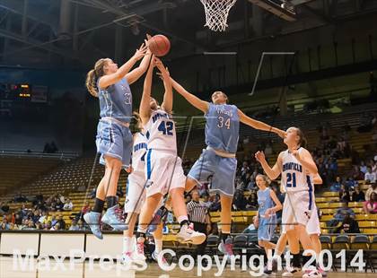 Thumbnail 1 in Valor Christian vs. Broomfield (CHSAA 4A Semifinal) photogallery.