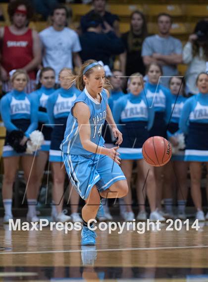 Thumbnail 3 in Valor Christian vs. Broomfield (CHSAA 4A Semifinal) photogallery.