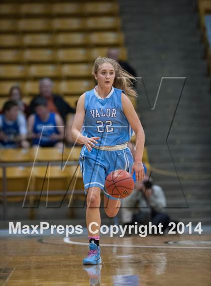 Thumbnail 2 in Valor Christian vs. Broomfield (CHSAA 4A Semifinal) photogallery.