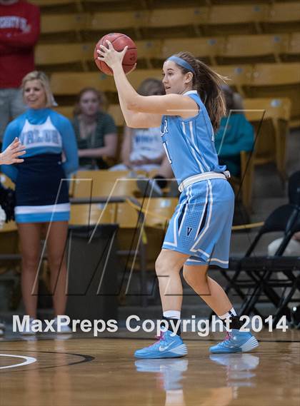 Thumbnail 1 in Valor Christian vs. Broomfield (CHSAA 4A Semifinal) photogallery.