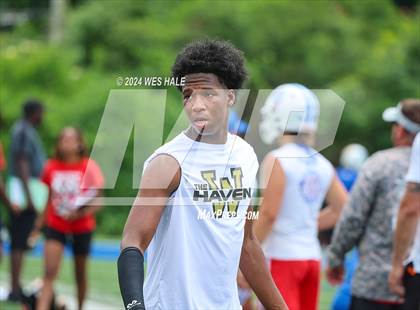 Thumbnail 1 in Whitehaven vs Fairley (U of Memphis 7v7) photogallery.