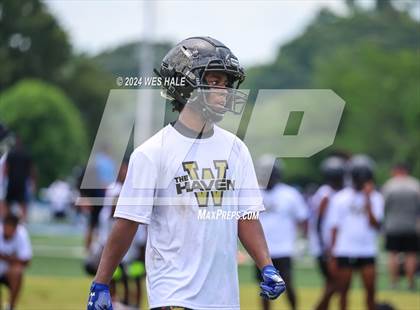 Thumbnail 3 in Whitehaven vs Fairley (U of Memphis 7v7) photogallery.
