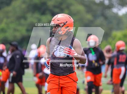 Thumbnail 3 in Whitehaven vs Fairley (U of Memphis 7v7) photogallery.