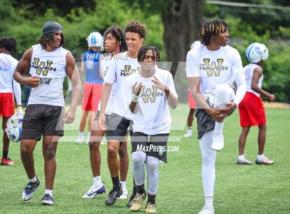 Thumbnail 3 in Whitehaven vs Fairley (U of Memphis 7v7) photogallery.
