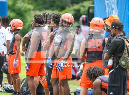Thumbnail 2 in Whitehaven vs Fairley (U of Memphis 7v7) photogallery.