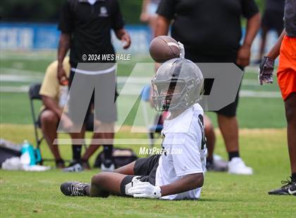 Thumbnail 1 in Whitehaven vs Fairley (U of Memphis 7v7) photogallery.