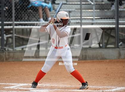 Thumbnail 3 in Bauxite vs. Malvern (AAA  4A-3 Regional Final) photogallery.